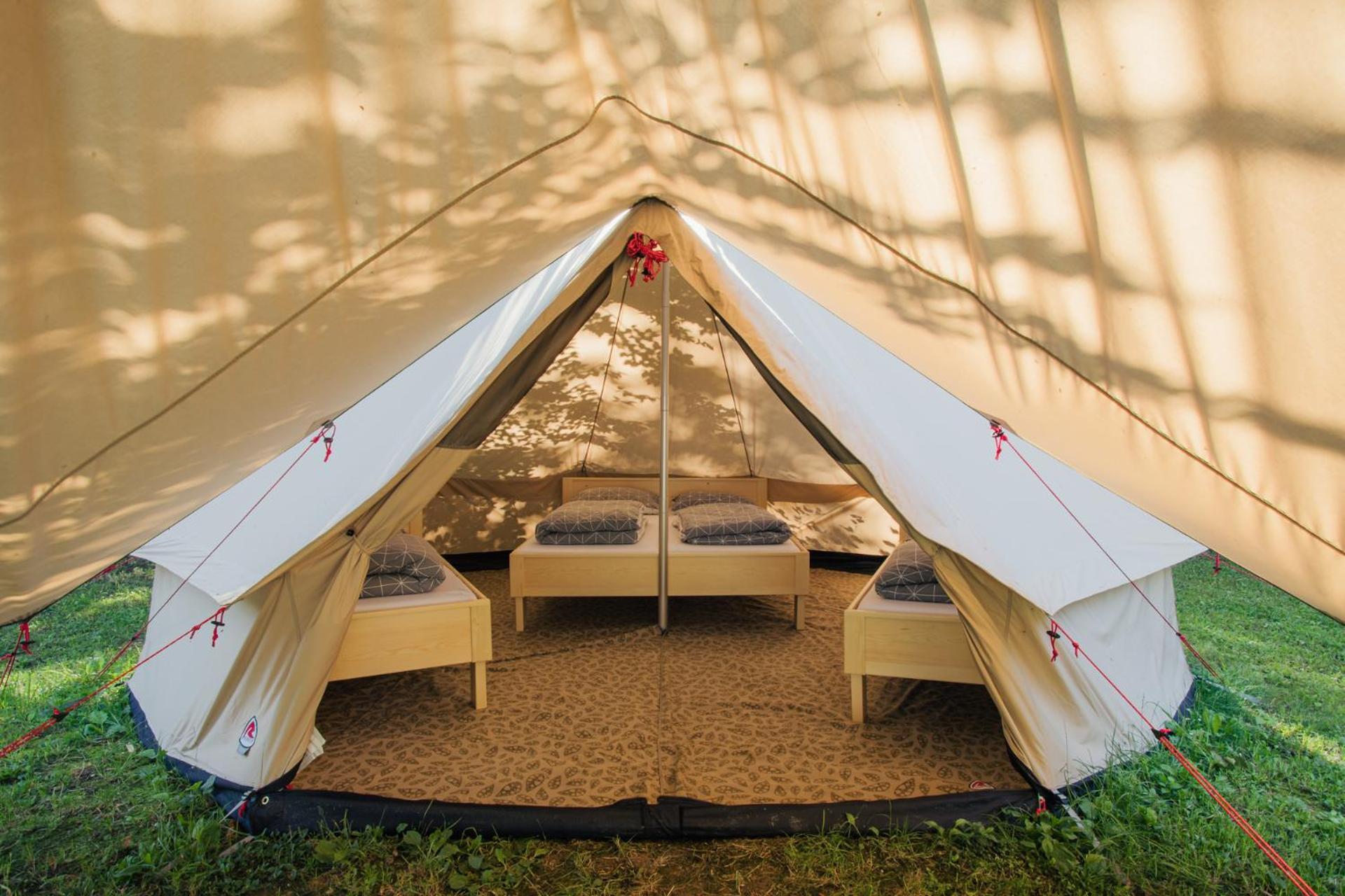 Forest Campingplatz 2*